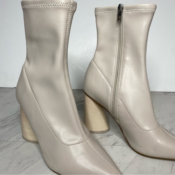 Steve Madden Valyant Pointy Toe Faux Leather Bootie 9M - Picture 11 of 16